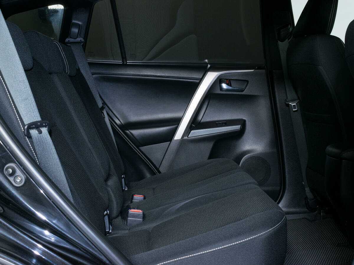 Toyota RAV4, 2019 Фото №12