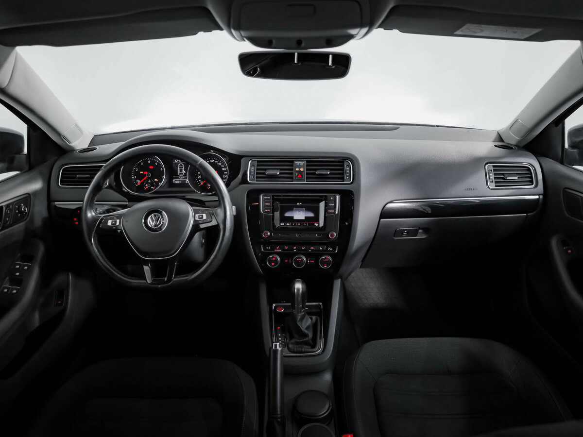 Volkswagen Jetta VI Рестайлинг, 2017 Фото №8