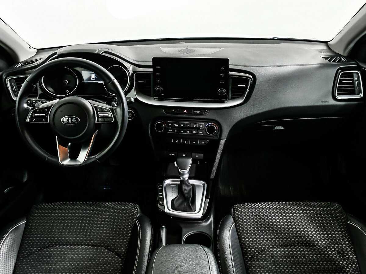 Kia XCeed, 2020 Фото №11