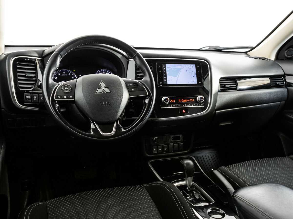 Mitsubishi Outlander, 2020 Фото №9