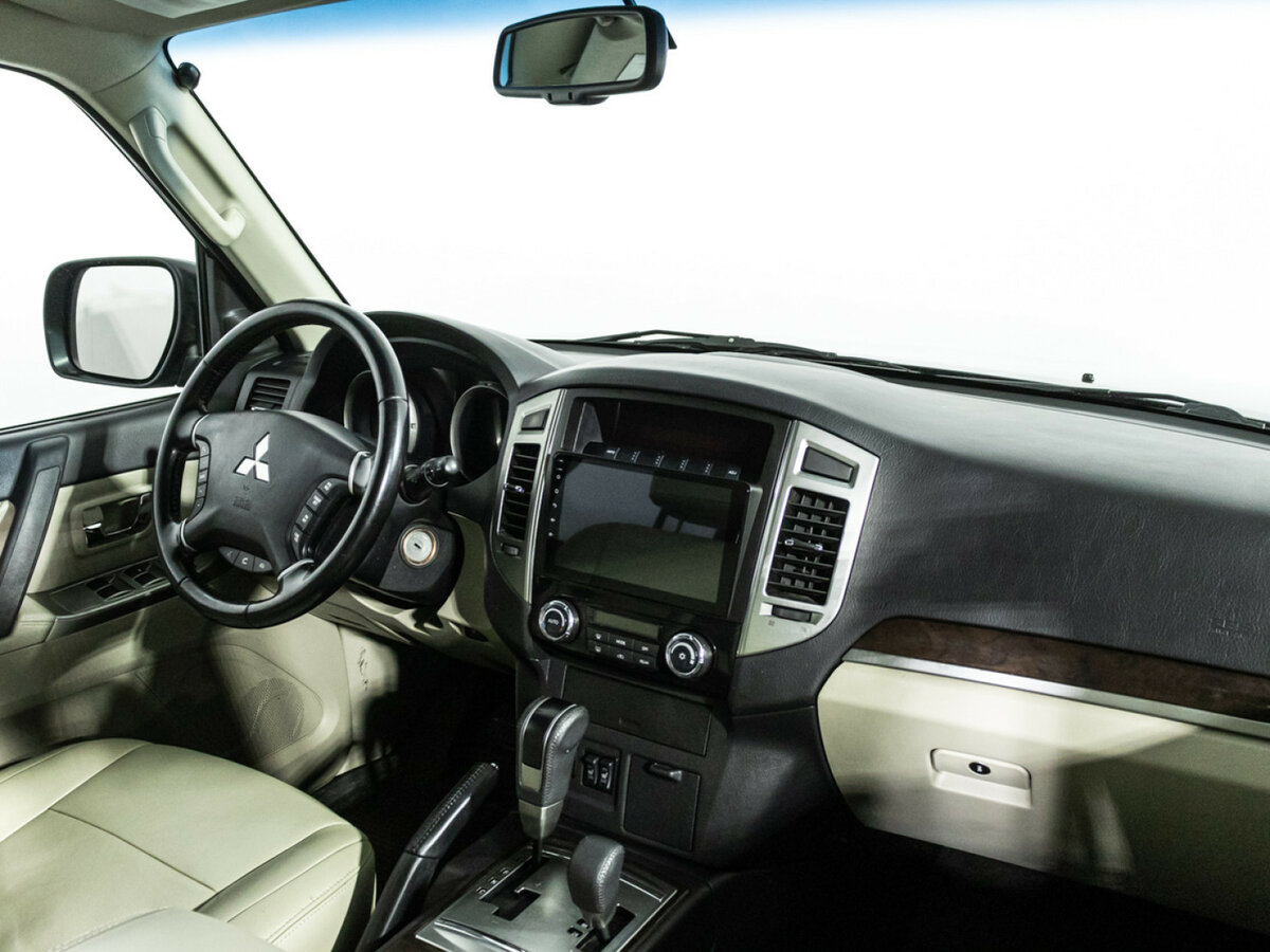 Mitsubishi Pajero IV Рестайлинг 2, 2017 Фото №7