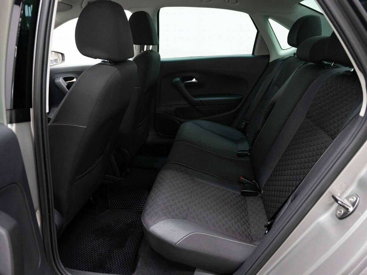 Volkswagen Polo, 2018 Фото №9