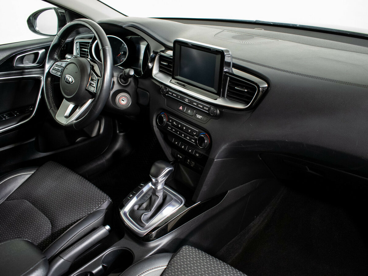 Kia Ceed III, 2018 Фото №10