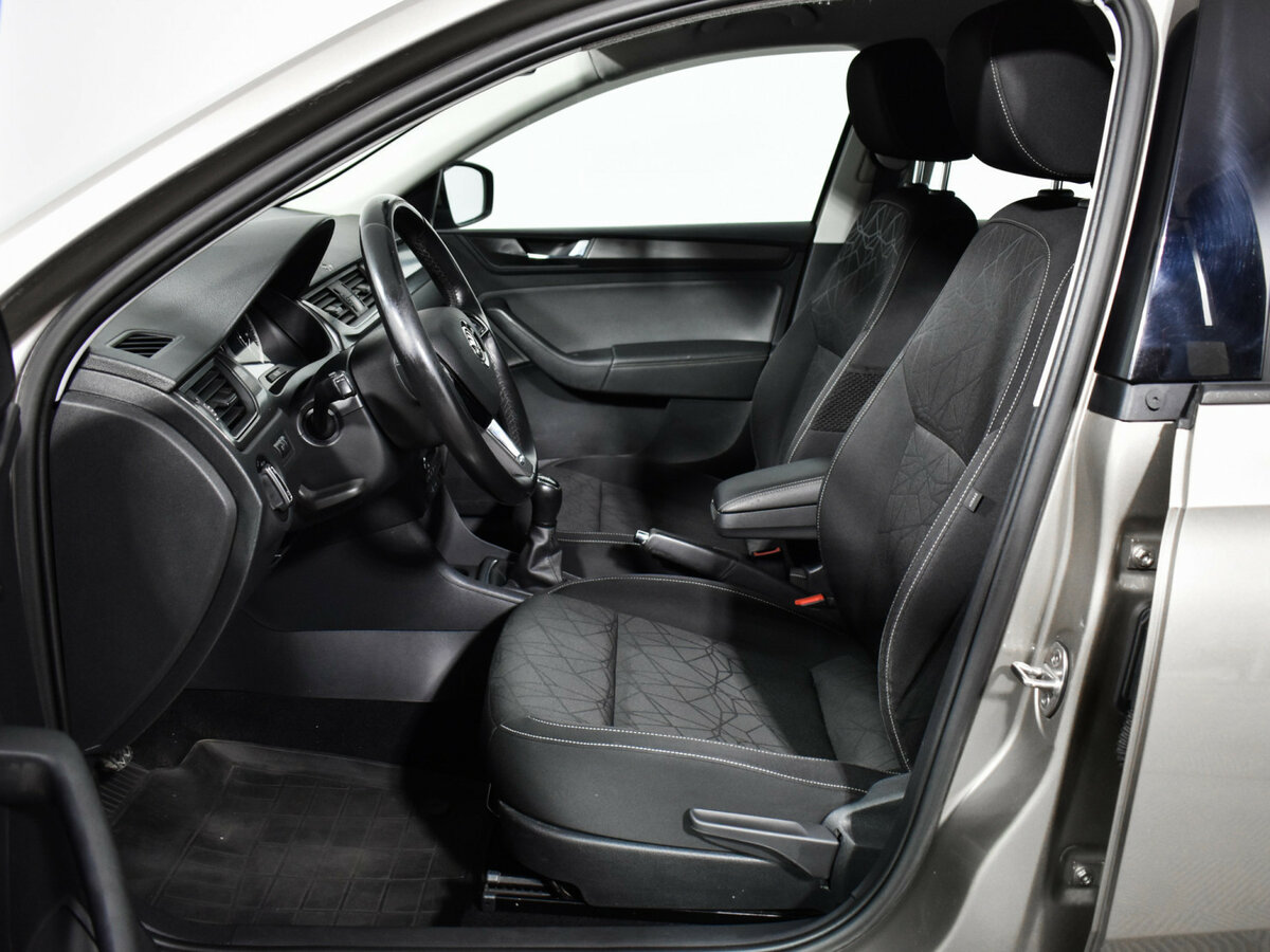 Skoda Rapid I Рестайлинг, 2019 Фото №10