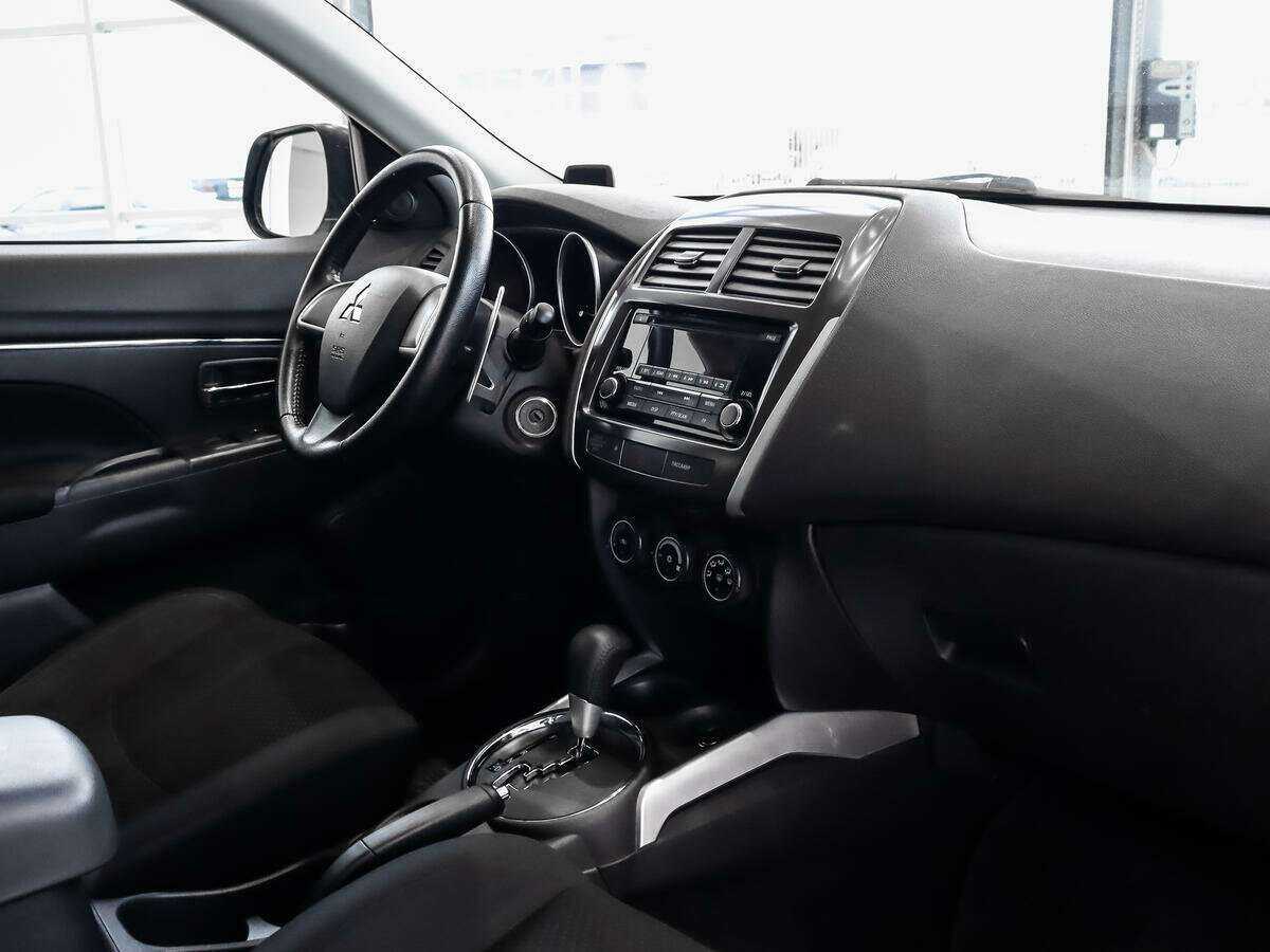 Mitsubishi ASX, 2012 Фото №11