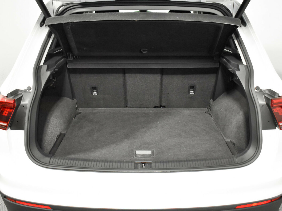 Volkswagen Tiguan II, 2020 Фото №19