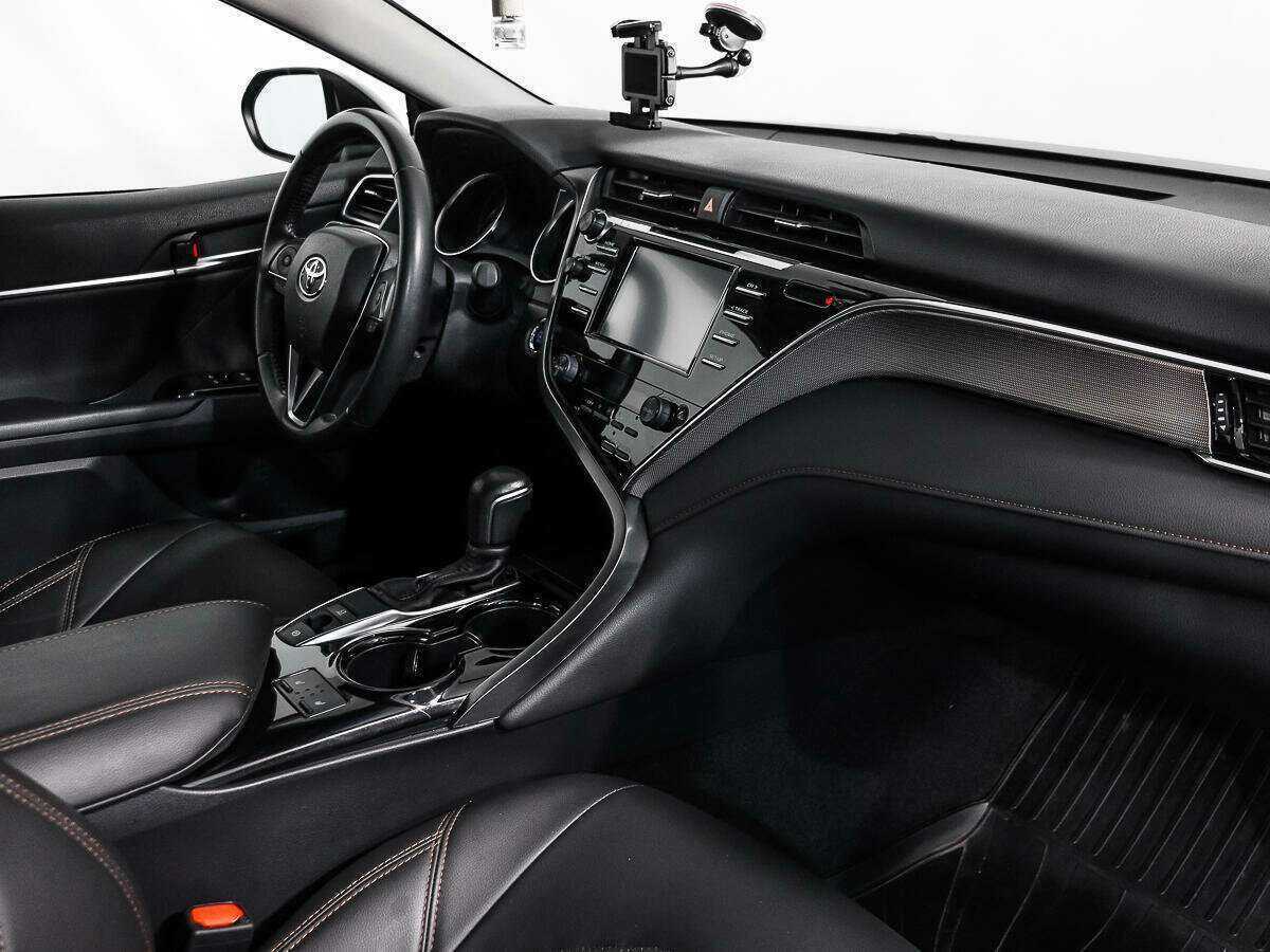 Toyota Camry, 2020 Фото №10