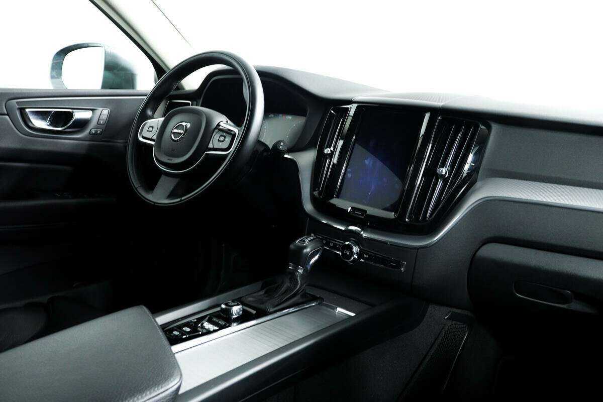 Volvo XC60, 2018 Фото №9