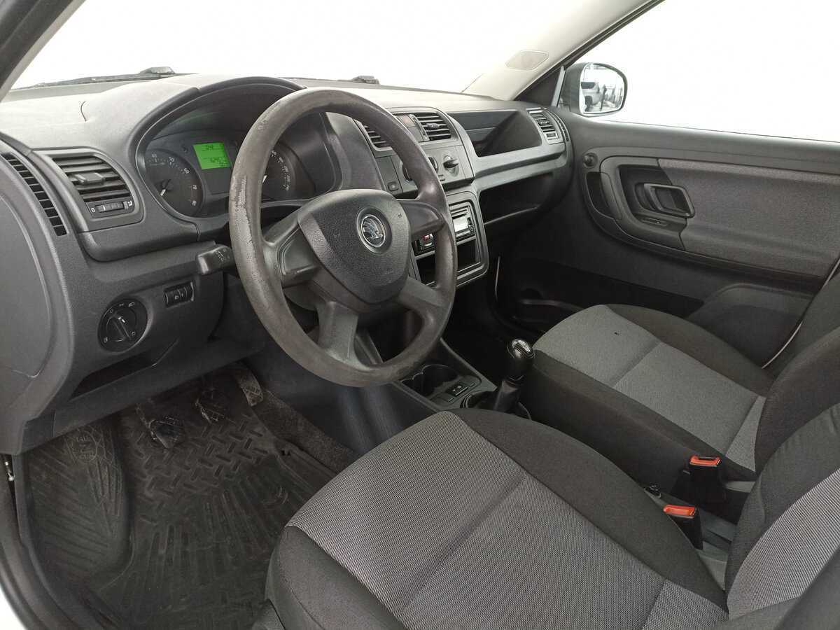 Skoda Fabia, 2013 Фото №16