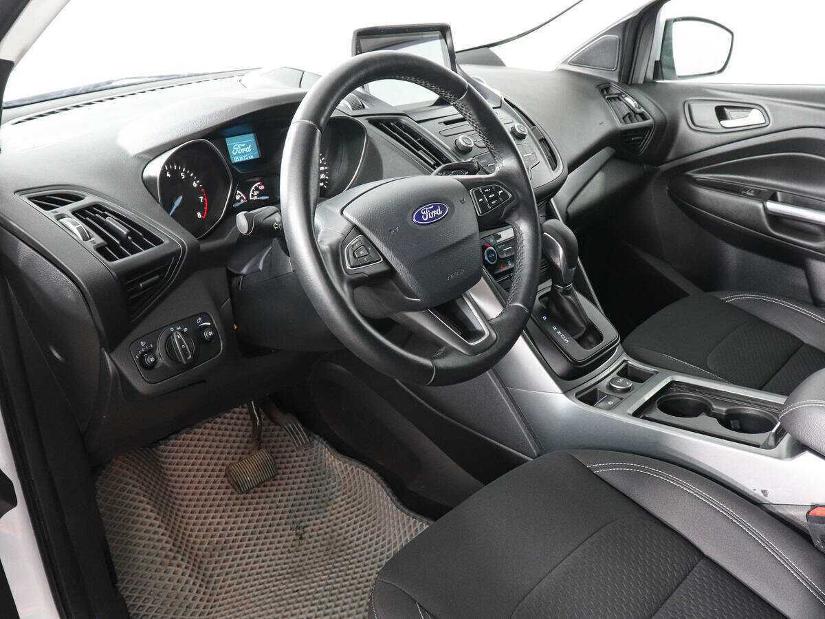 Ford Kuga, 2017 Фото №9