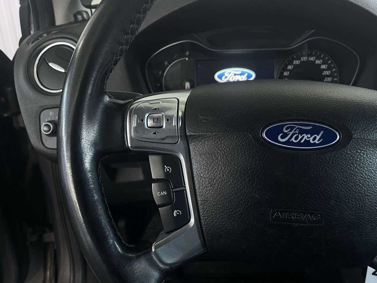Ford Mondeo, 2012 Фото №11