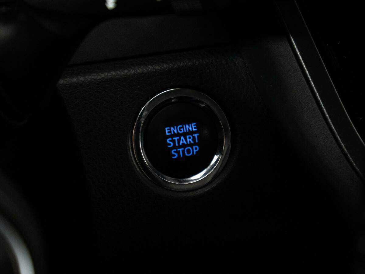 Toyota Camry, 2018 Фото №16