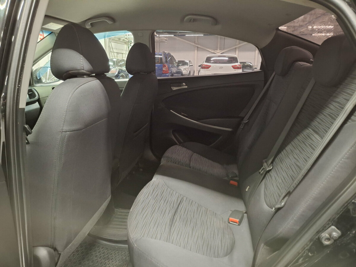 Hyundai Solaris I Рестайлинг, 2016 Фото №12