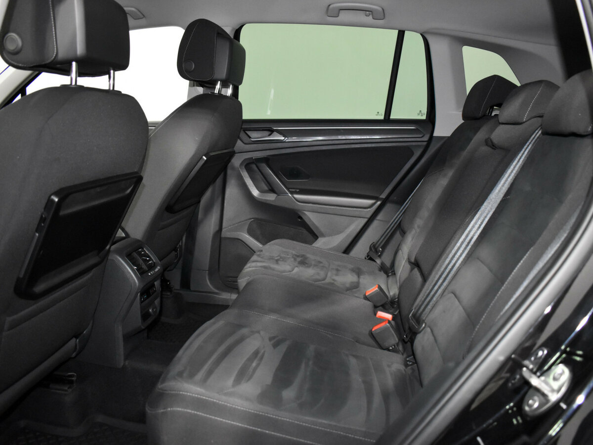 Volkswagen Tiguan II, 2017 Фото №11