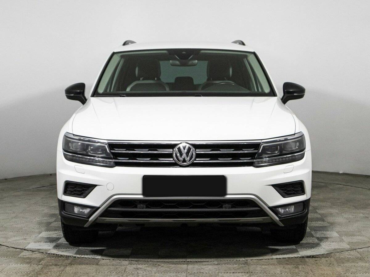 Volkswagen Tiguan, 2019 Фото №2