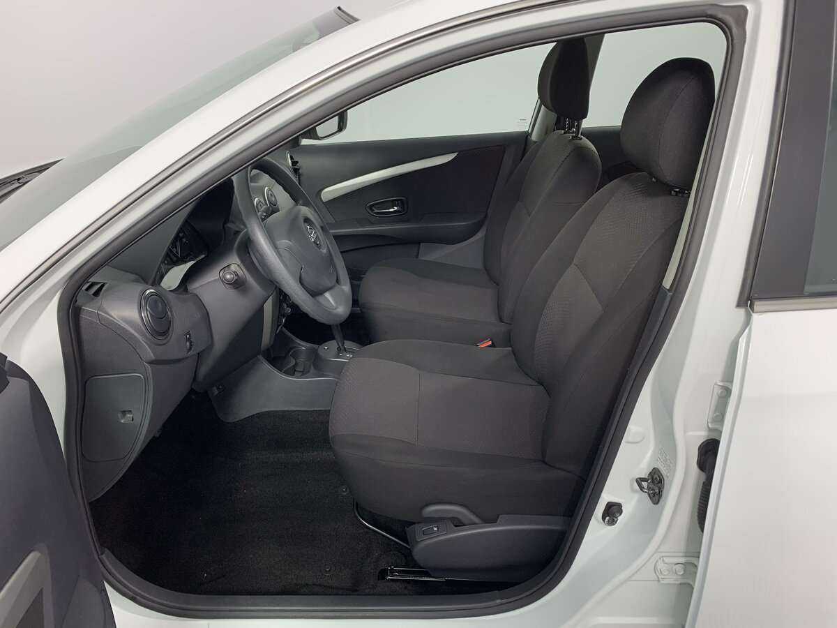 Nissan Almera, 2018 Фото №13