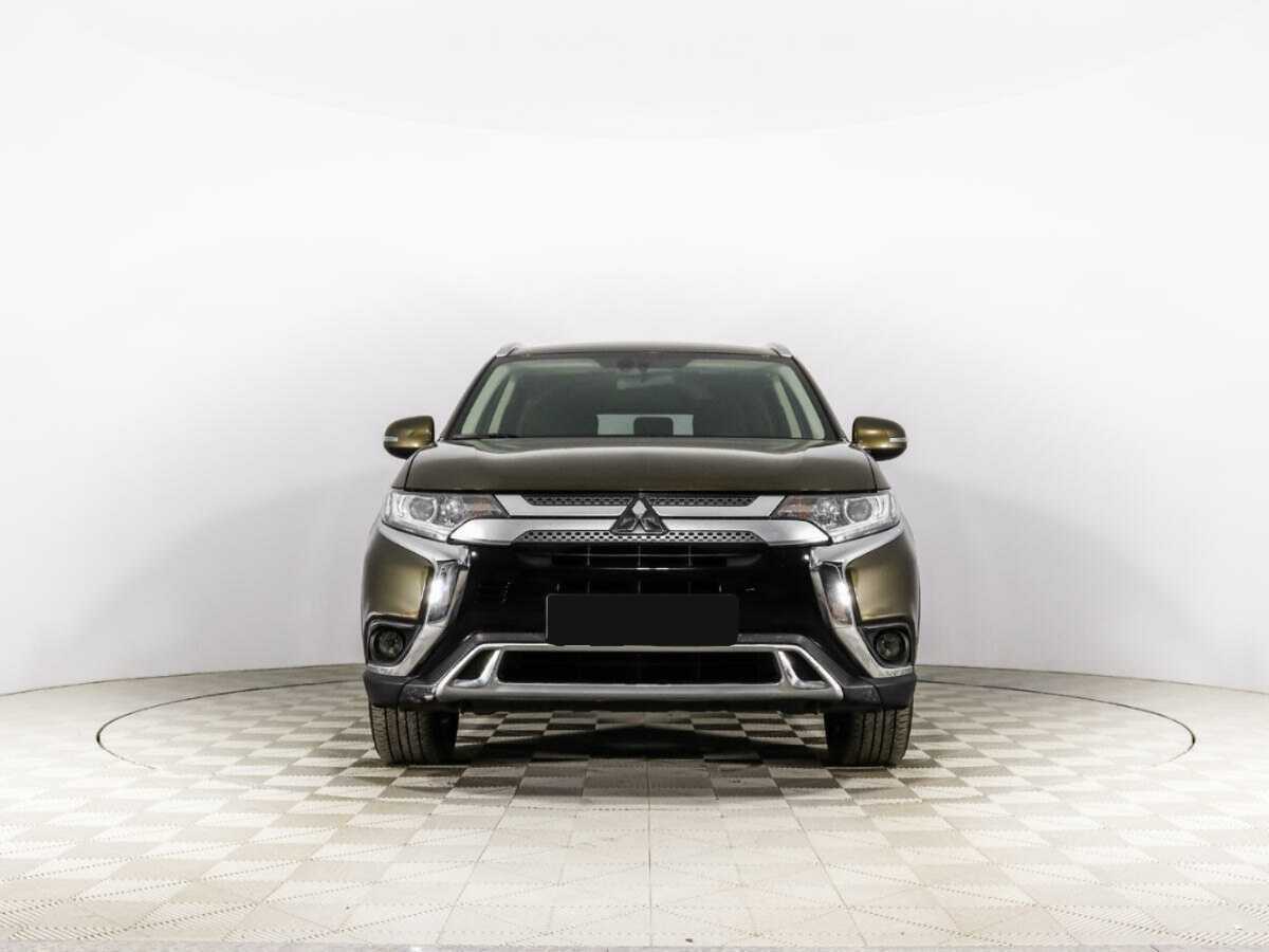Mitsubishi Outlander, 2020 Фото №2