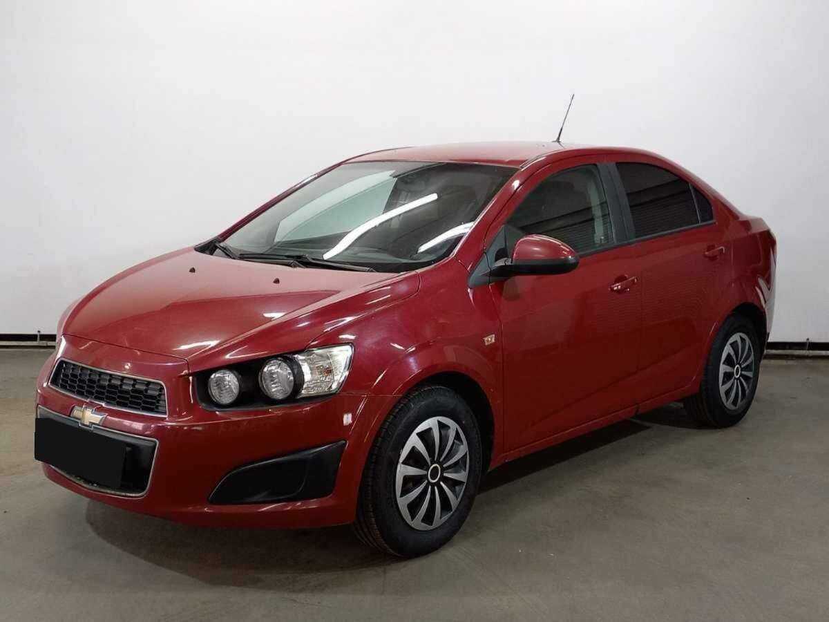 Chevrolet Aveo, 2013 Фото №1