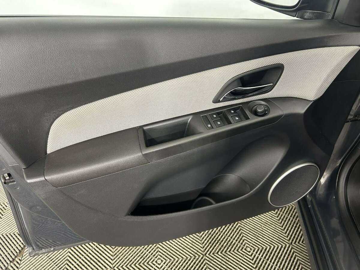 Chevrolet Cruze, 2013 Фото №8