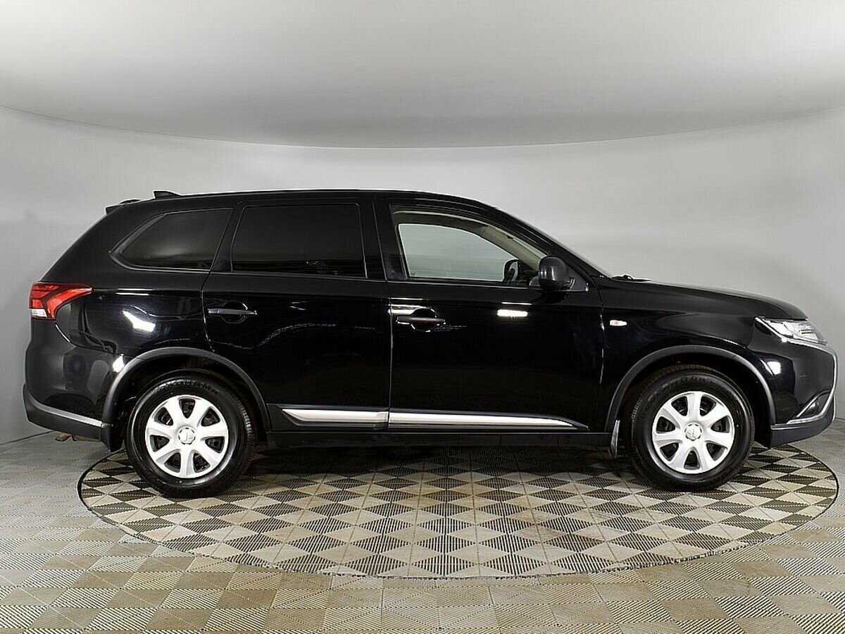 Mitsubishi Outlander, 2020 Фото №5
