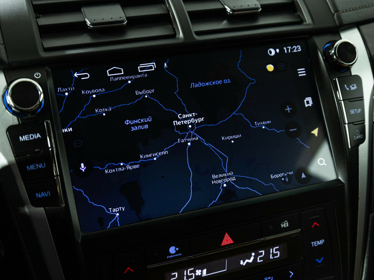 Toyota Camry VII (XV50) Рестайлинг, 2016 Фото №15