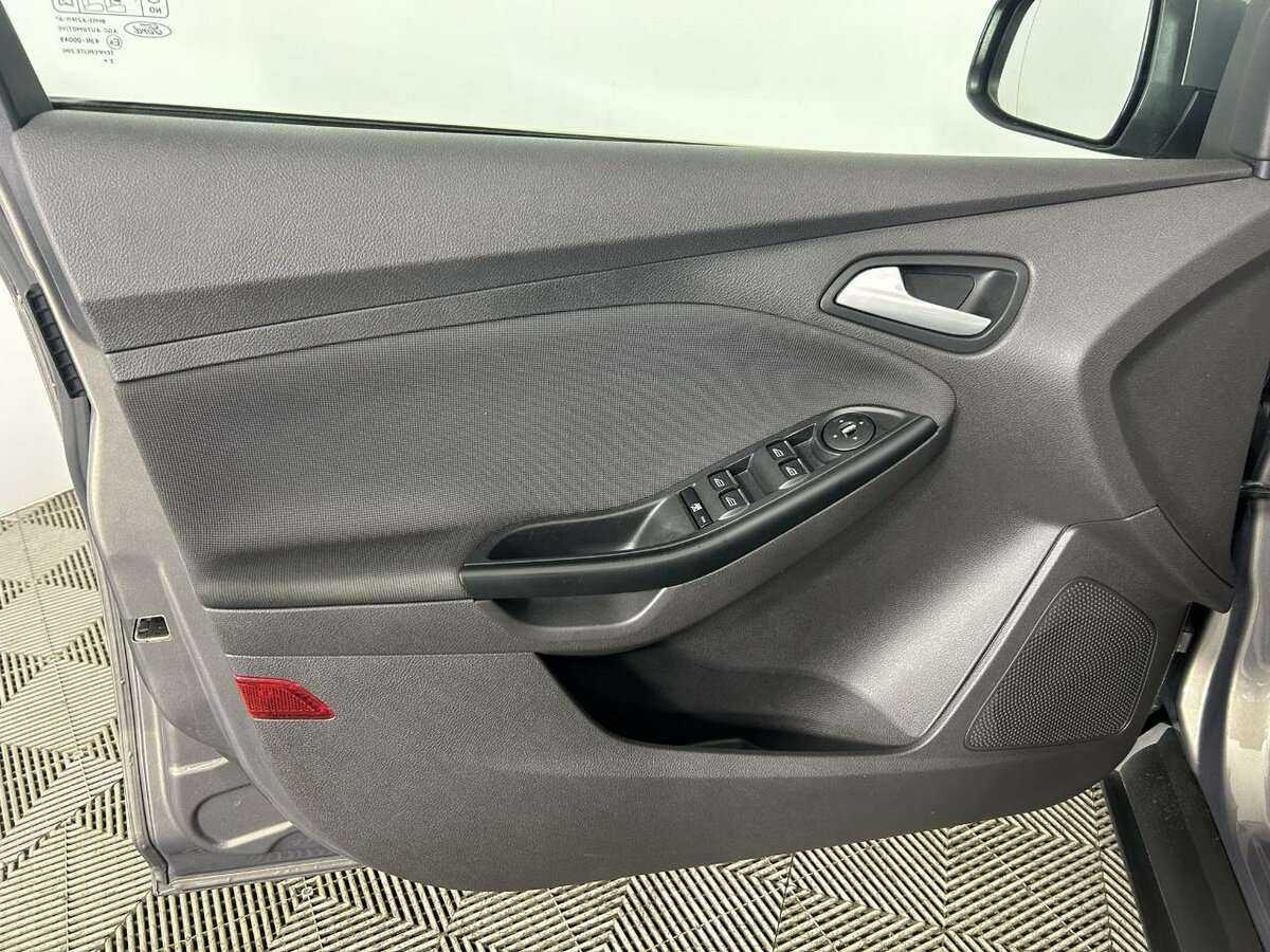 Ford Focus, 2014 Фото №8