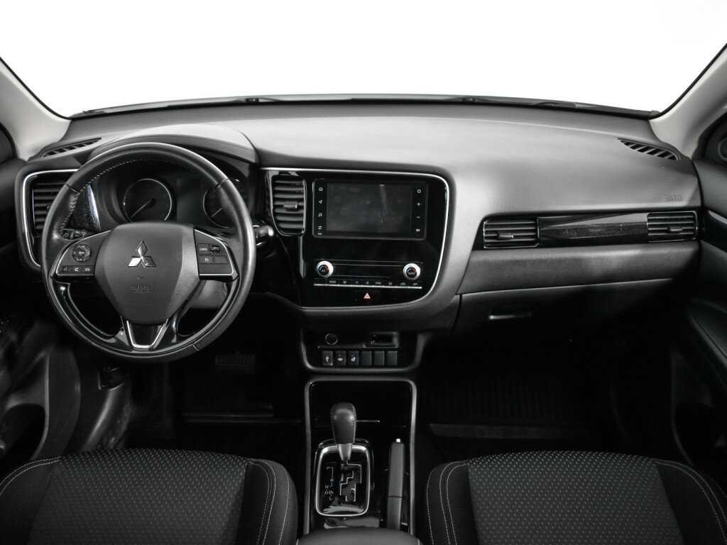 Mitsubishi Outlander, 2020 Фото №12