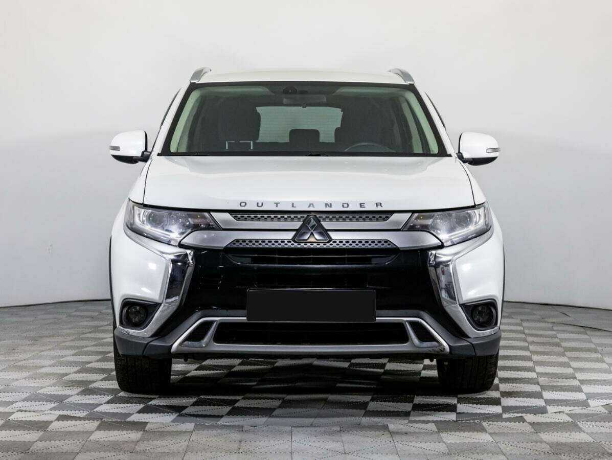 Mitsubishi Outlander, 2018 Фото №2