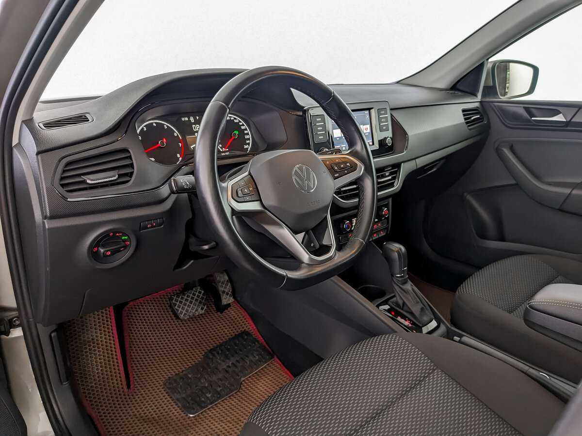Volkswagen Polo, 2020 Фото №16
