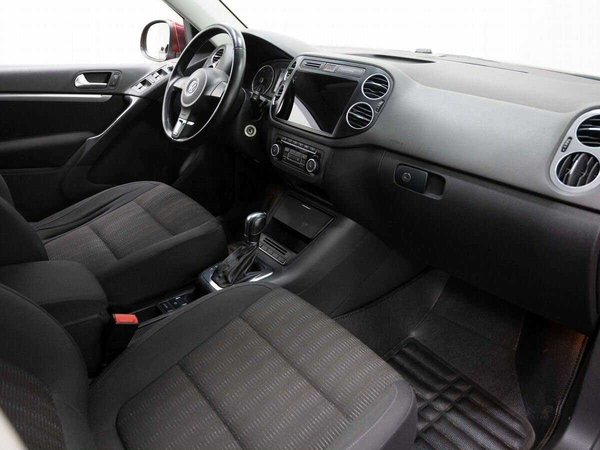 Volkswagen Tiguan, 2012 Фото №11