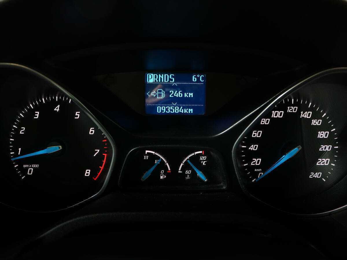 Ford Focus, 2012 Фото №9