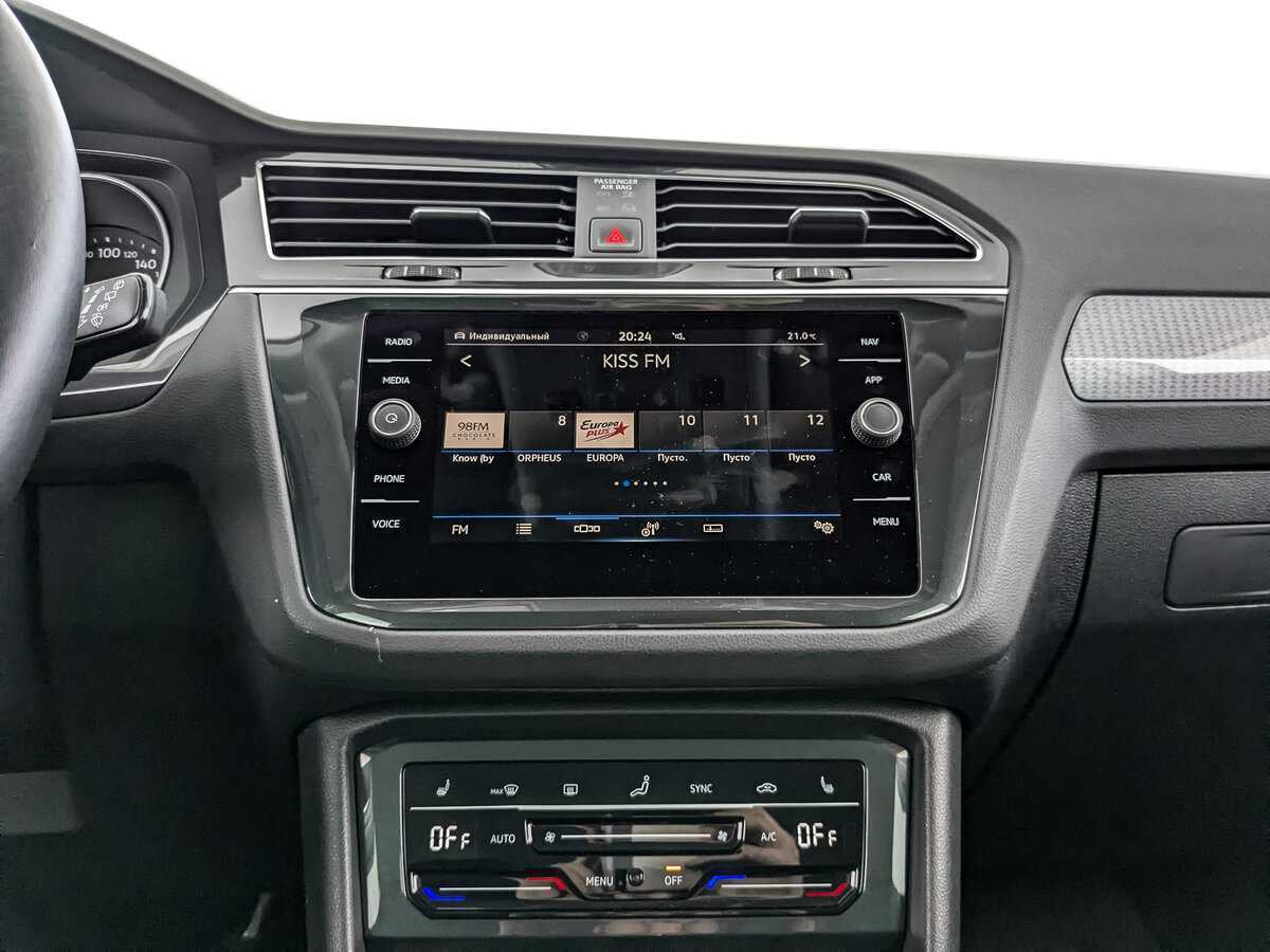 Volkswagen Tiguan, 2021 Фото №13