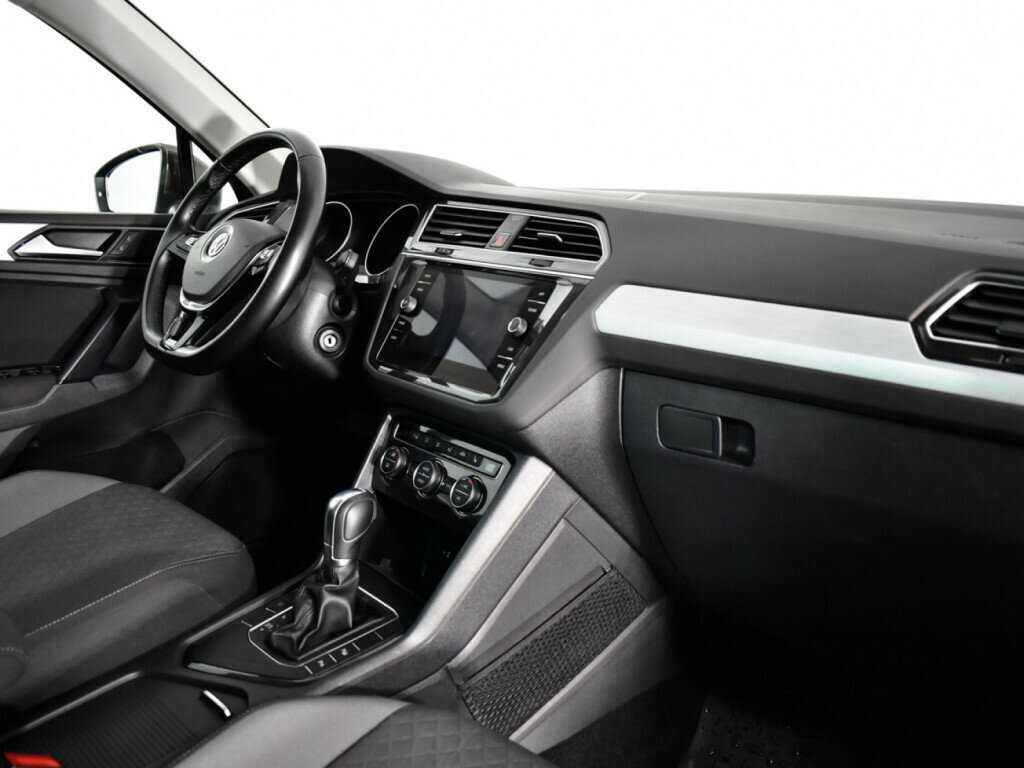 Volkswagen Tiguan, 2017 Фото №9