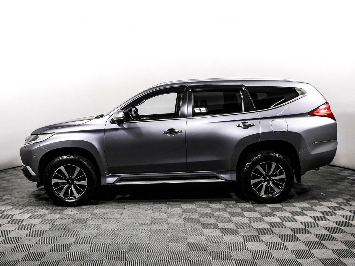 Mitsubishi Pajero Sport, 2017 Фото №8
