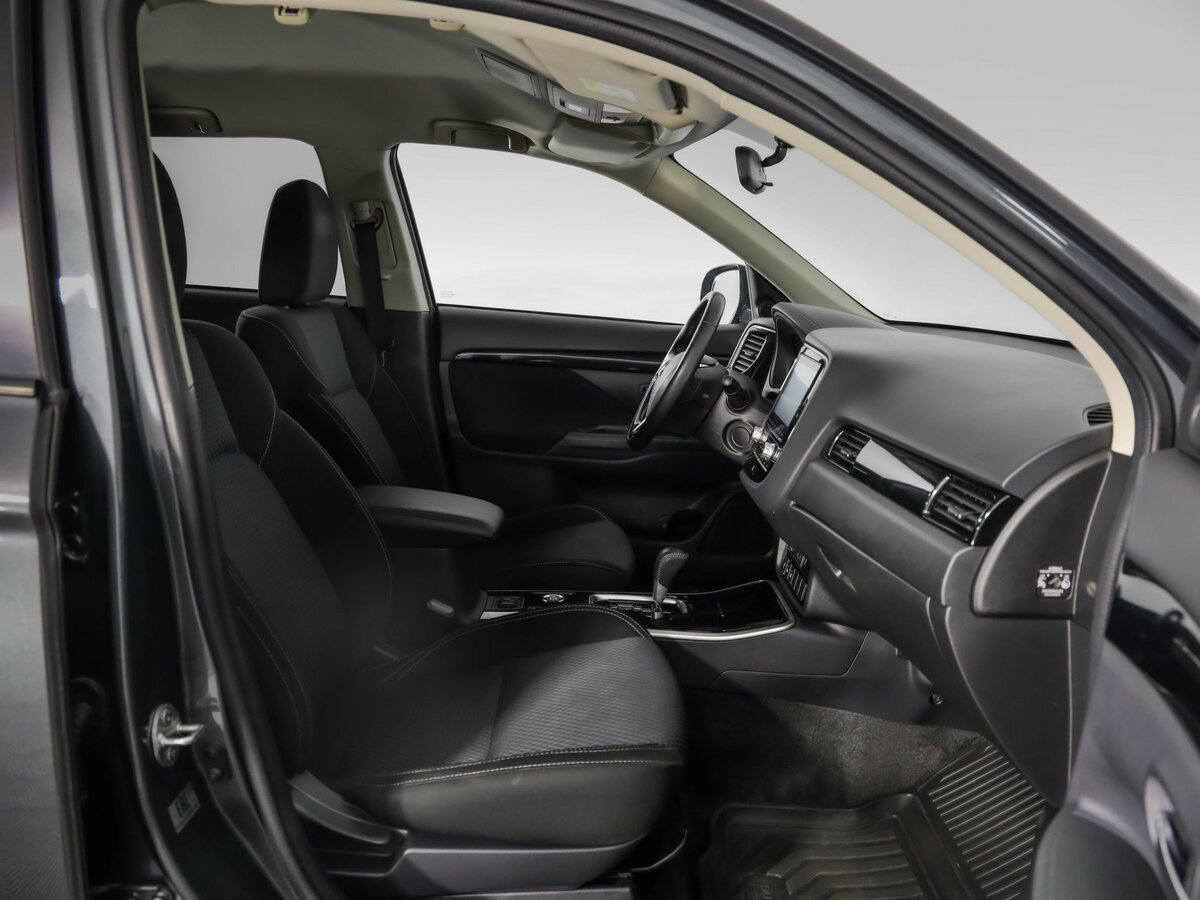 Mitsubishi Outlander III Рестайлинг 3, 2021 Фото №25