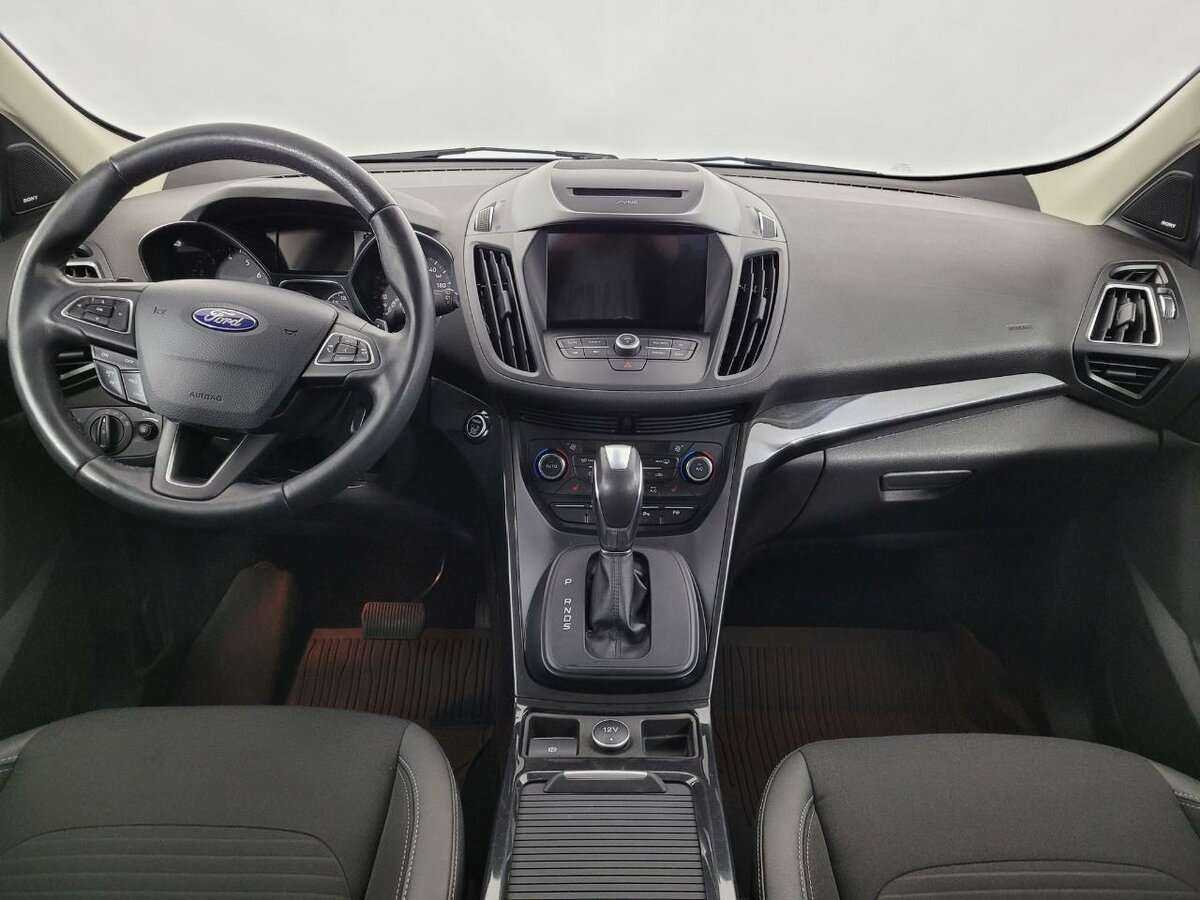 Ford Kuga, 2018 Фото №7
