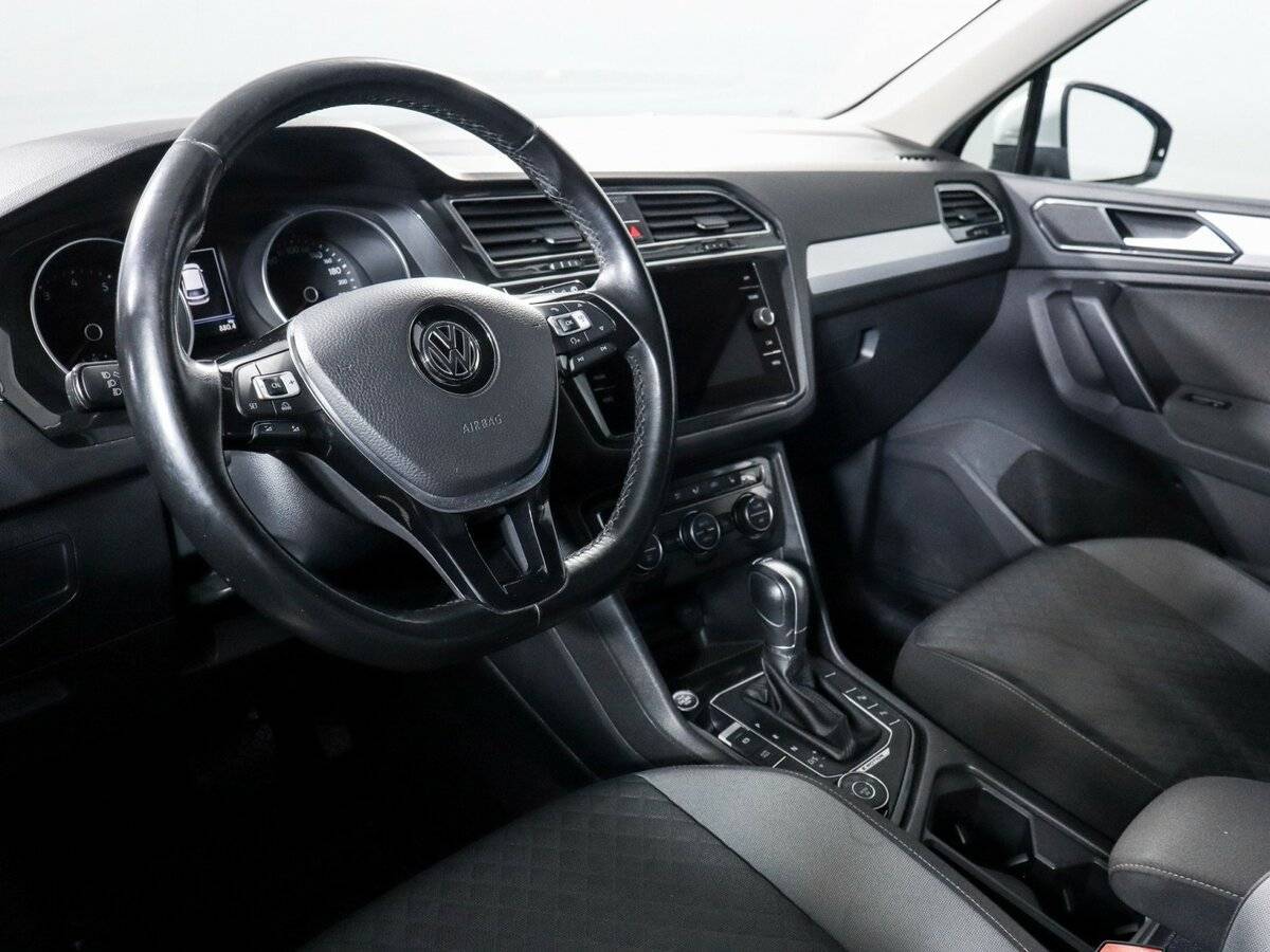 Volkswagen Tiguan, 2017 Фото №11