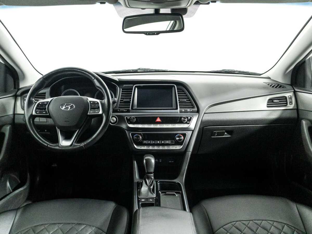 Hyundai Sonata, 2018 Фото №13