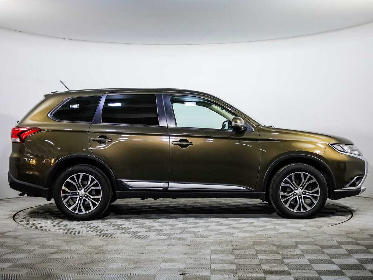 Mitsubishi Outlander, 2015 Фото №3