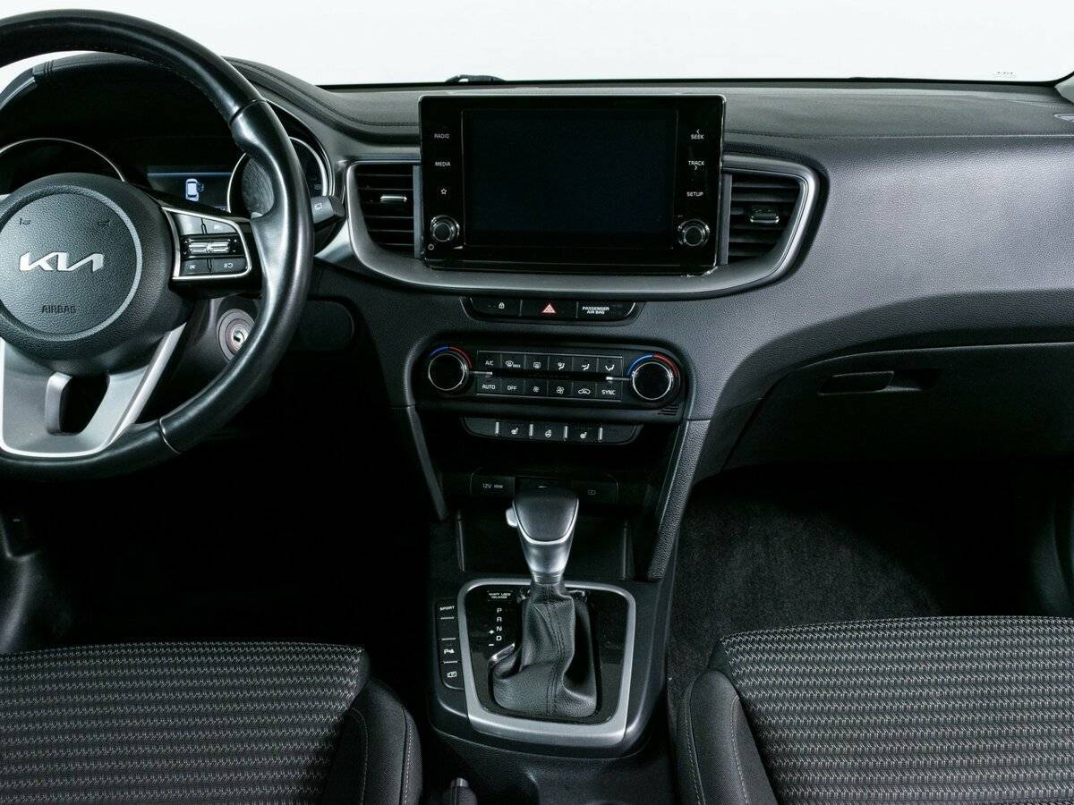 Kia Ceed, 2022 Фото №11