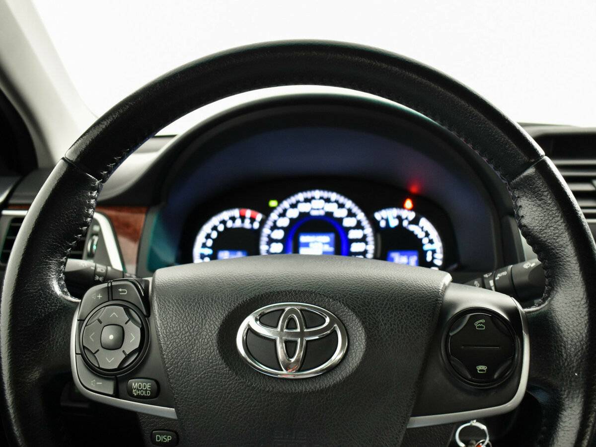 Toyota Camry VII (XV50), 2012 Фото №12