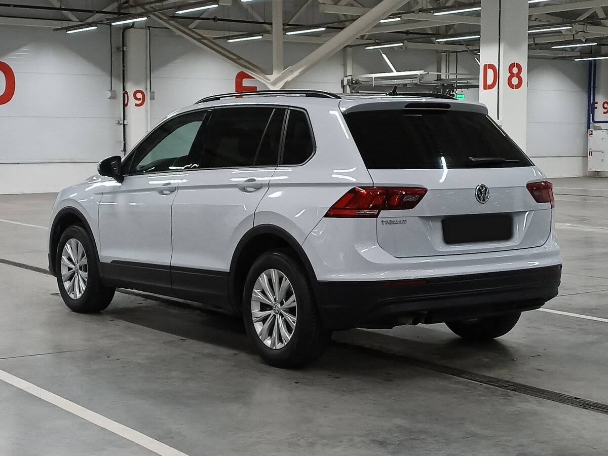Volkswagen Tiguan, 2019 Фото №7