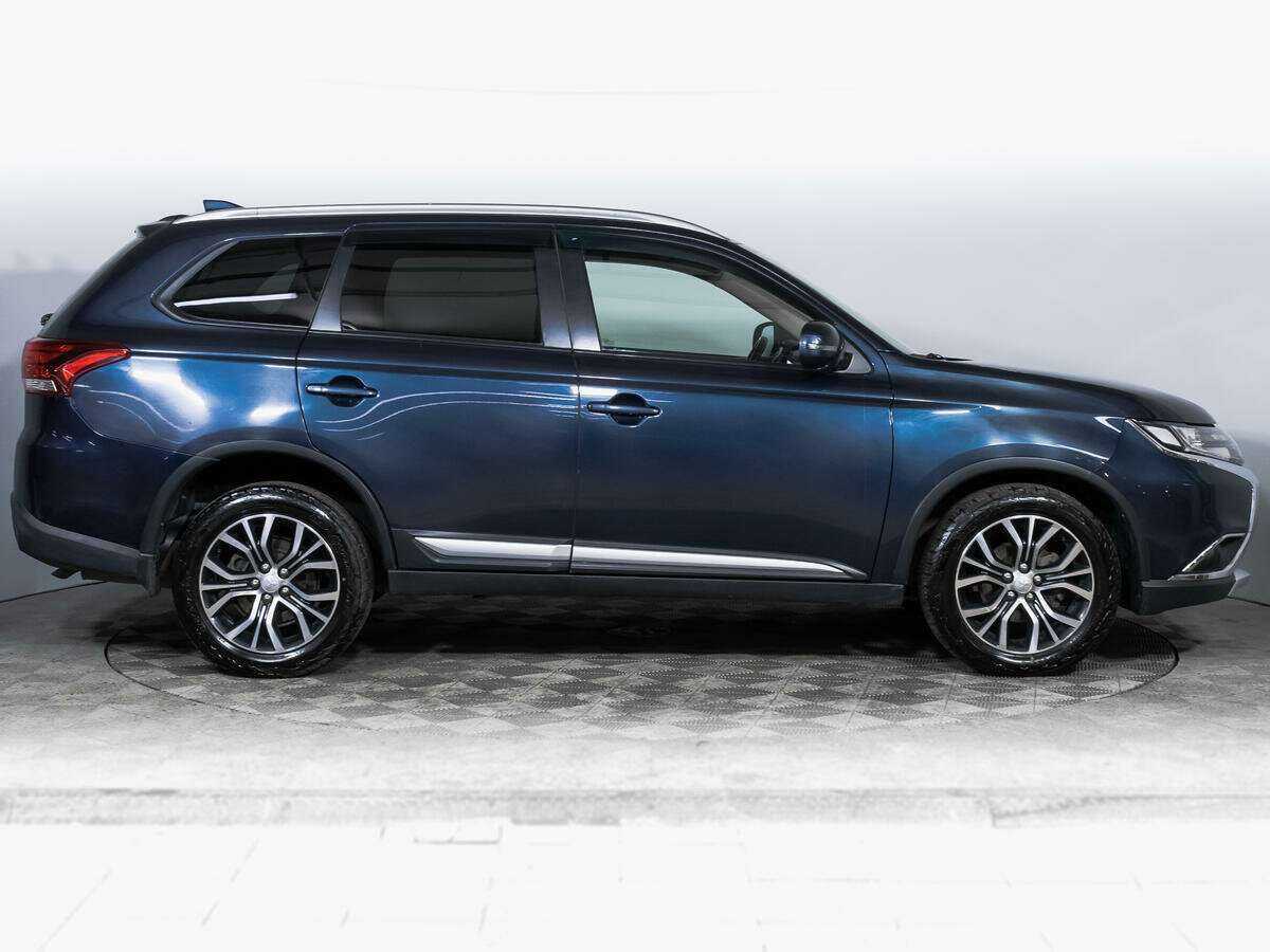 Mitsubishi Outlander, 2017 Фото №4