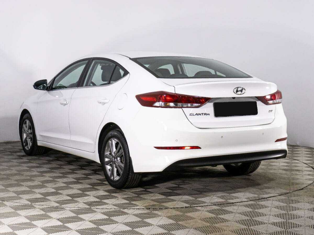 Hyundai Elantra, 2016 Фото №7
