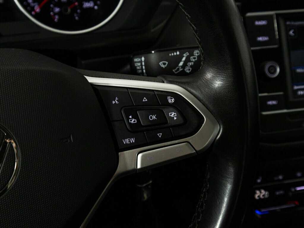 Volkswagen Tiguan, 2021 Фото №17