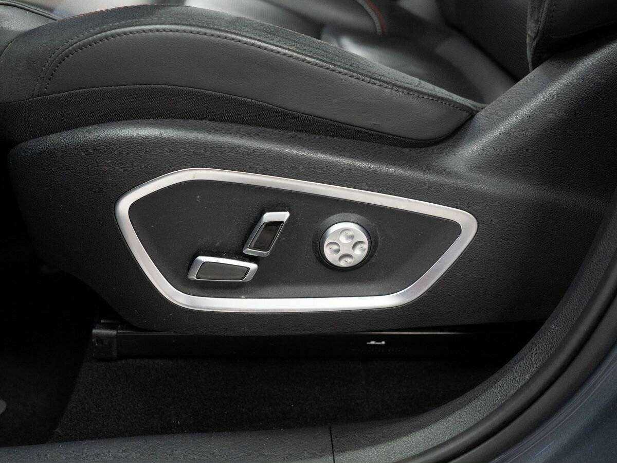 Geely Tugella, 2021 Фото №16