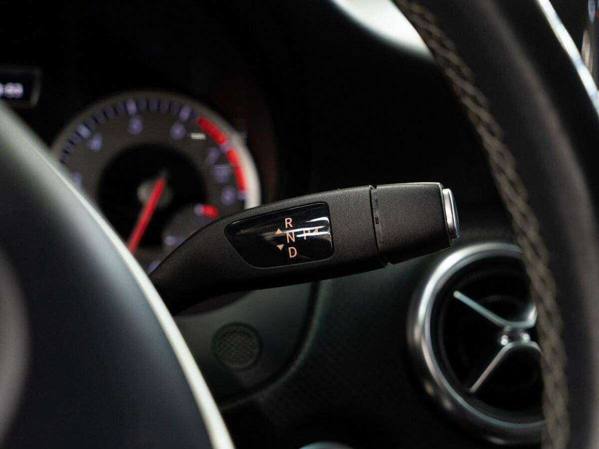 Mercedes-Benz A-Класс 180, 2013 Фото №12