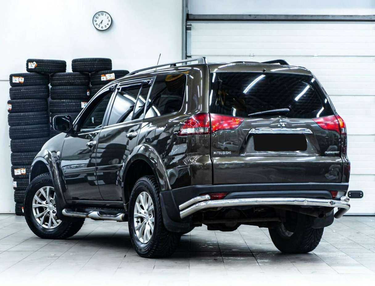 Mitsubishi Pajero Sport, 2014 - 235 817 км. | Фото №4