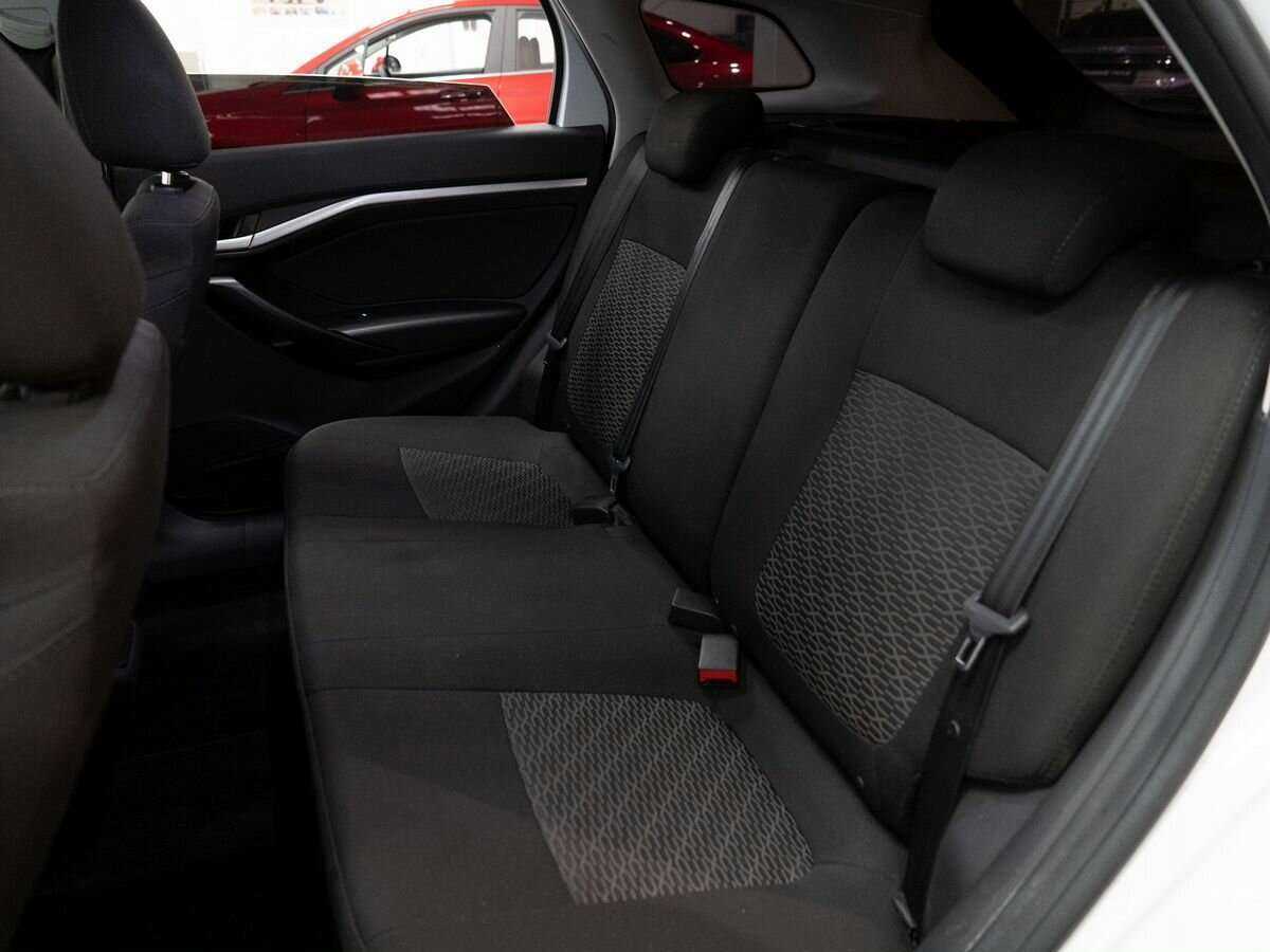 Lada (ВАЗ) Vesta SW, 2019 - 105 000 км. | Фото №7