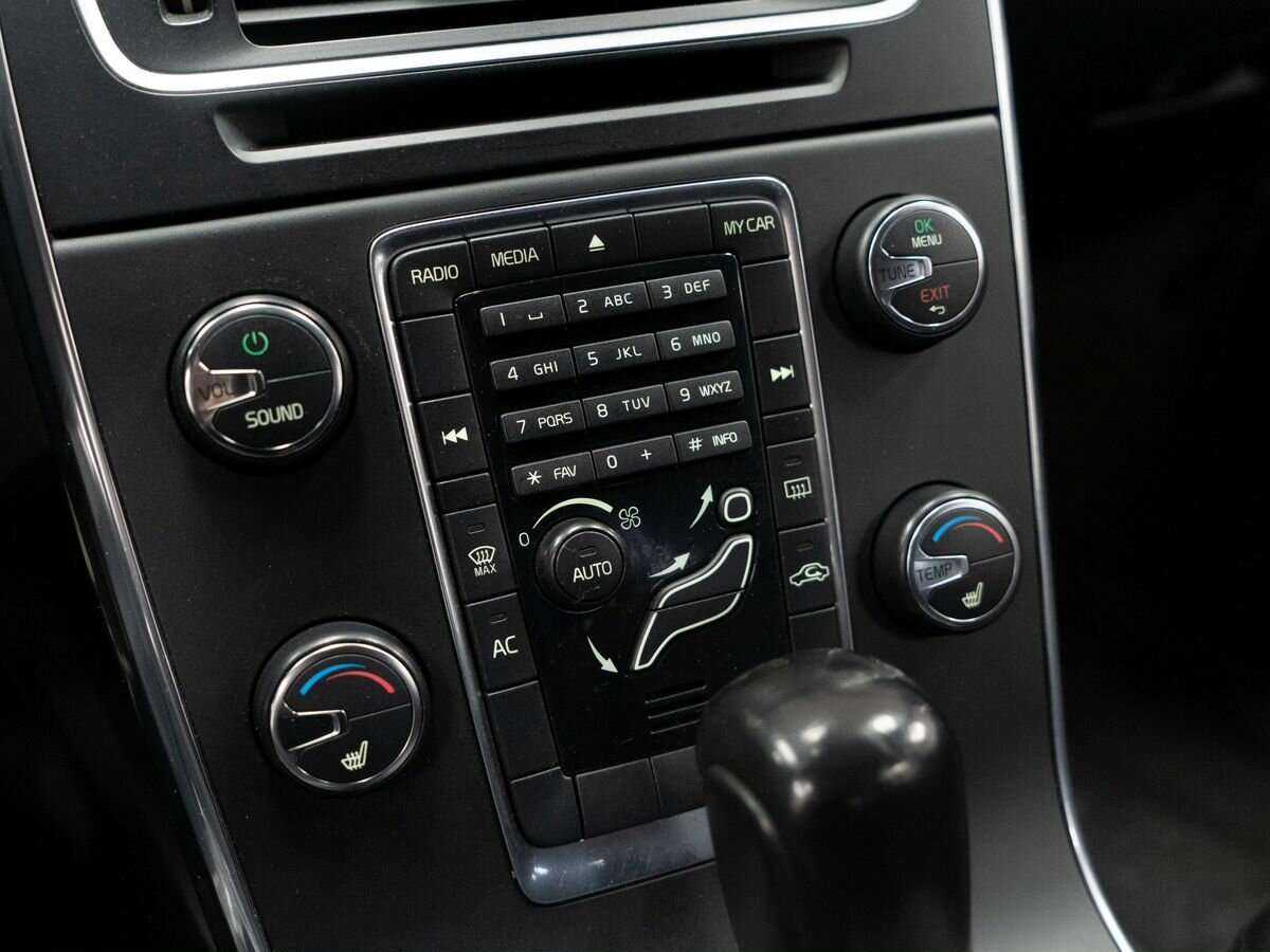 Volvo S60, 2012 Фото №10